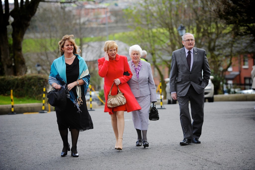 Guests arriving for the installation ceremony.